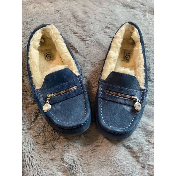 UGG Shoes - UGG Ansley Blue Charm Women’s Slippers